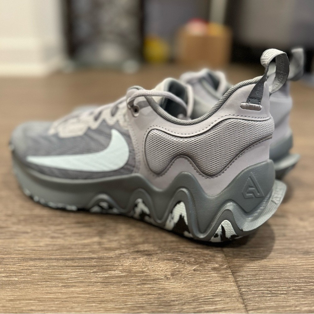 Nike Giannis Immortality 2 sz 11 - Picture 4 of 4